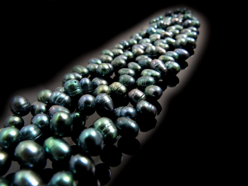 156pcs Perles d'eau douce naturelles 4x7mm, couleur Vert sarcelle
