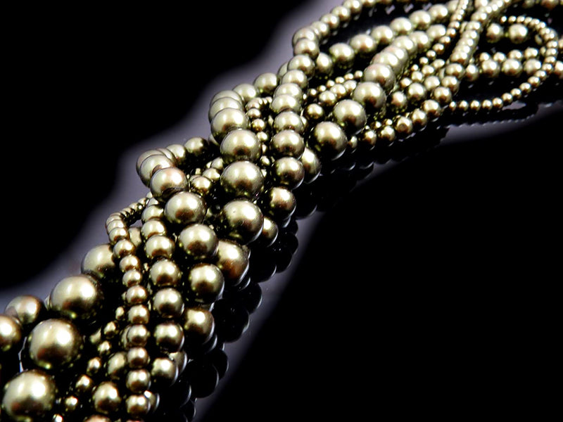 556pcs Collection de Perles de Verre, 4 formats 4-6-8-10mm couleur Olive Vert