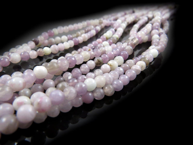 85 beads Lilac Stone Quartz Semi-precious 4mm round (Lilac Stone Quartz 4mm 1 string-85 beads)