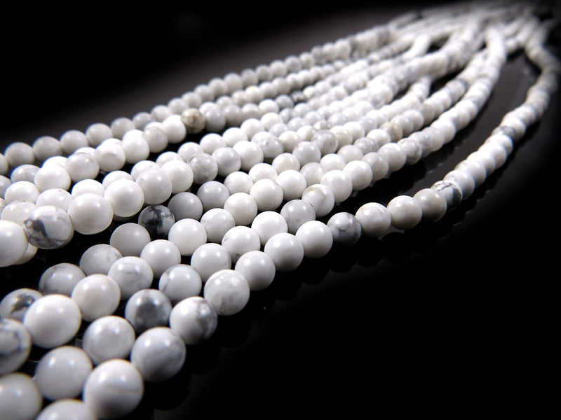 85 beads Semi-precious Howlite 4mm round (Howlite 4mm 1 string-85 beads)