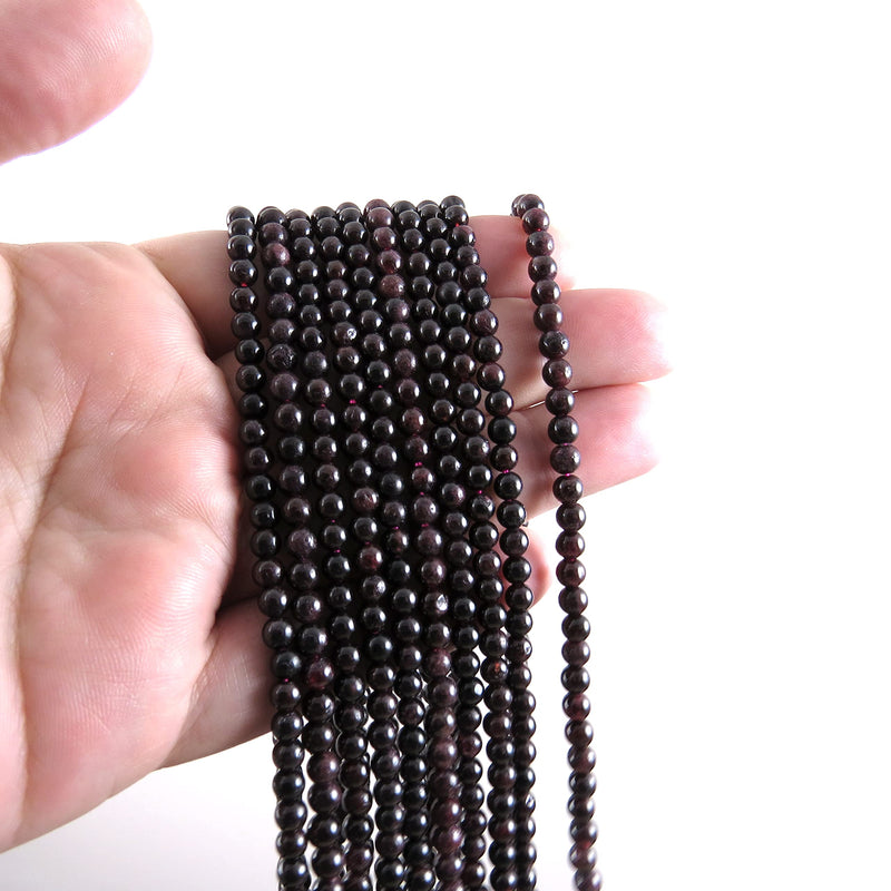 170 beads Semi-precious garnet 4mm round (Garnet 4mm 2 strings-170 beads)